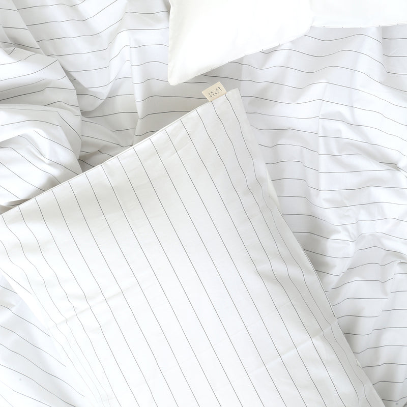 Organic Cotton Bed Sheet with Pillowcases | Striped | White