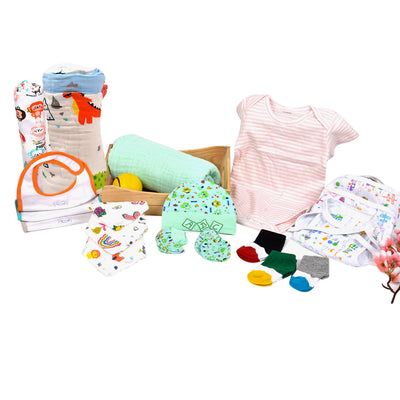 Newborn Baby Gifts | Organic Cotton Muslin Gift Hamper | Pack of 19