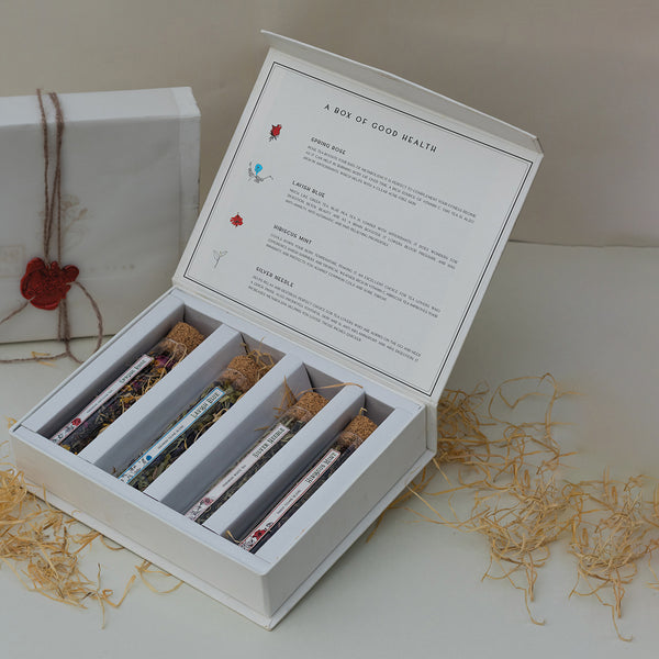 Tea Gift Box | Whole Leaf Tea Test Tubes | Set of 4