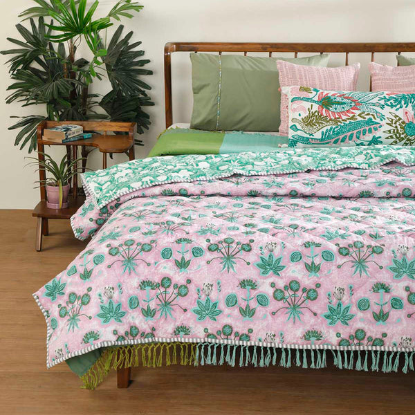 Cotton Sativa Quilt | Printed Design | Pink | 59 x 91 inch