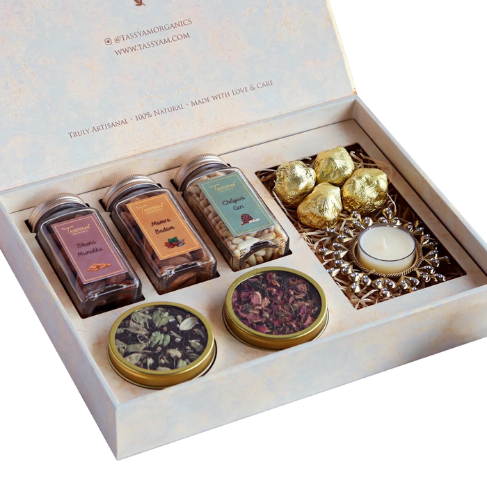 Festive Gifts | Luxury Gift Set | Mamra, Chilgoza, Roasted Munakka, Tea & Chocolates | Set of 7