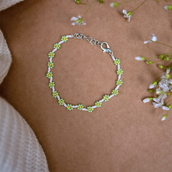 Handmade Bracelet for Women | Recyclable Glass Beads | White & Green
