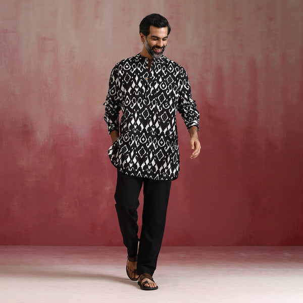 Cotton Cambric Black Ikat Kurta Set | Black & White