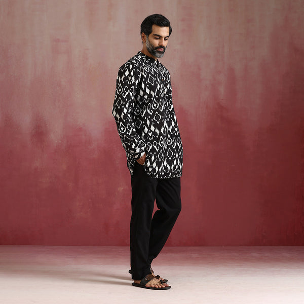 Cotton Cambric Black Ikat Kurta Set | Black & White