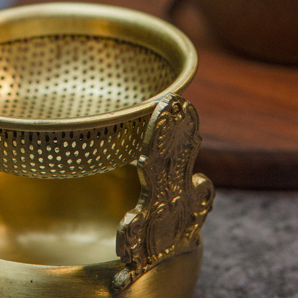 Exquisite Brass Tea Strainer with Wooden Handle | Golden