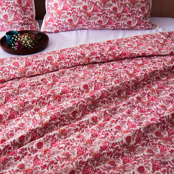 Cotton Quilt with Pillow Shams | Floral Print | Pink