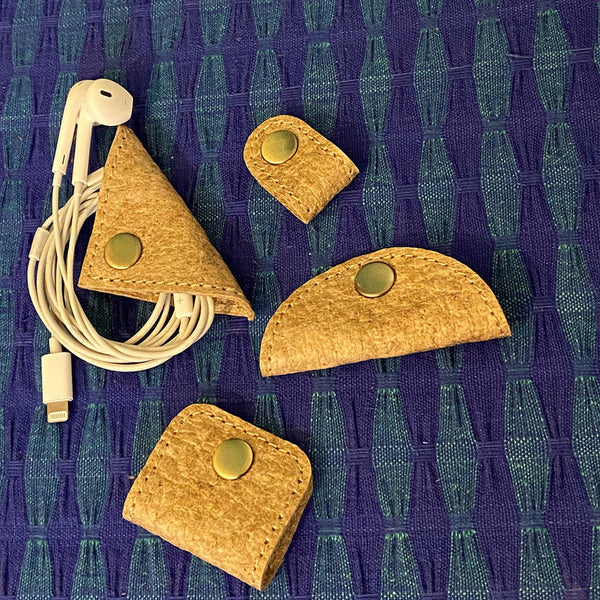 Coconut Malai Leather Clips | Wire Clips | Beige | Set of 4