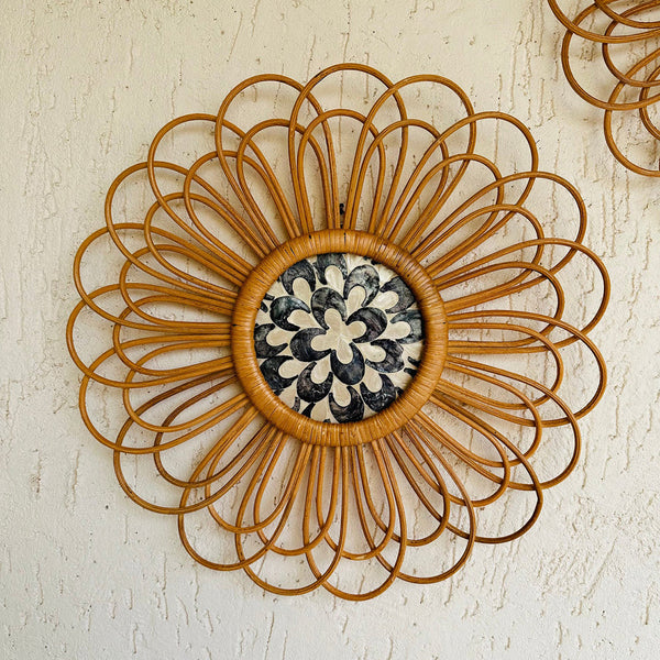 Cane Wall Decor | Floral Design | Beige | 50 cm