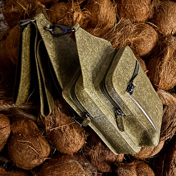 Cross Body Bag | Coconut Leather | Unisex | Green