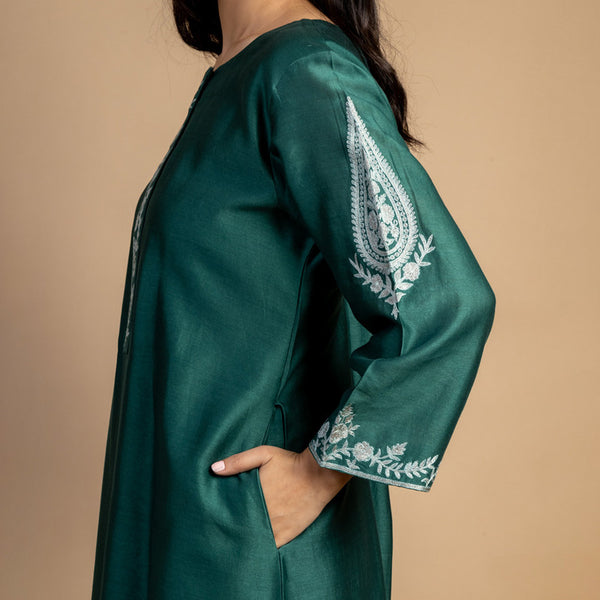 Chanderi Silk Kurta | Floral Thread-Embroidery | Green