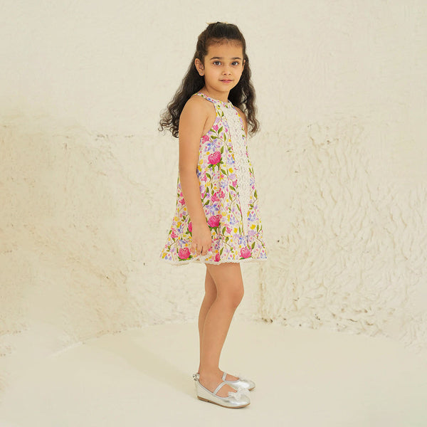 Like Love, Lulu. A kids fashion blog by Flower Girl Dress For Less – The  latest trends in Communion dresses 2015