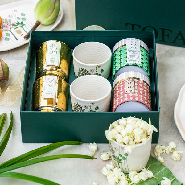 Festive Gifts | Corporate Hampers | Scented Candle | Cookies & Nuts | Green Tea | Set of 3