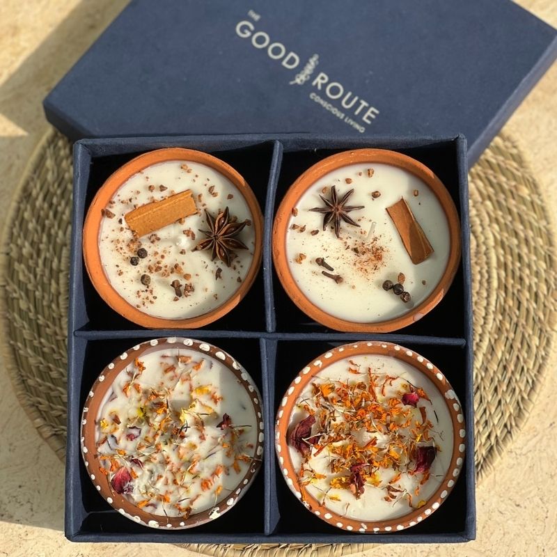 Festive Gift Box | Soy Wax Scented Candle | Spicy & Floral Fragrance | Set of 4