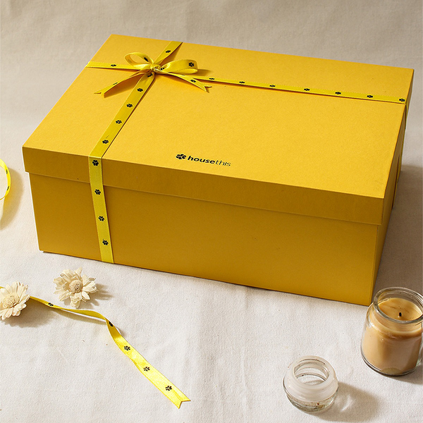 Festive Gifts | Cotton Throw Gift Box | Woven Design | Yellow