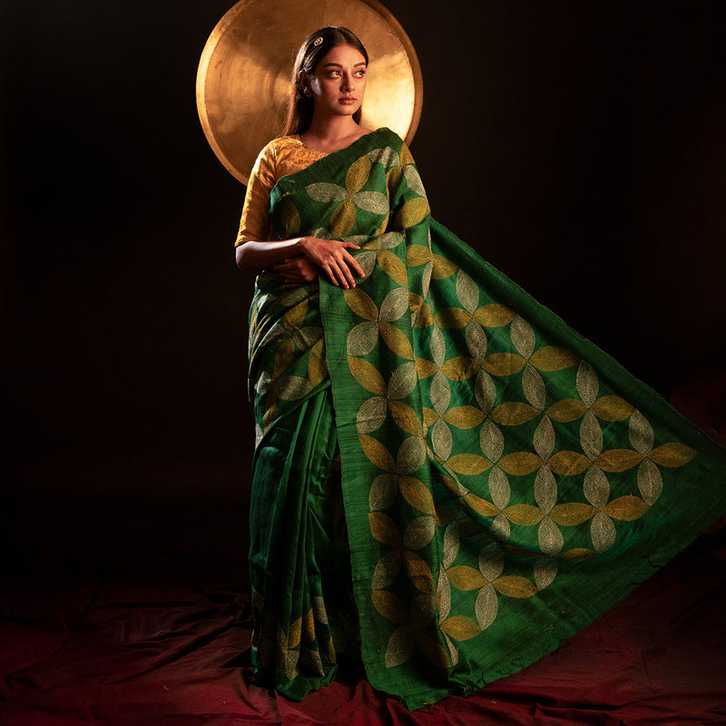 Matka Silk Saree | Kantha Stitch | Dark Green