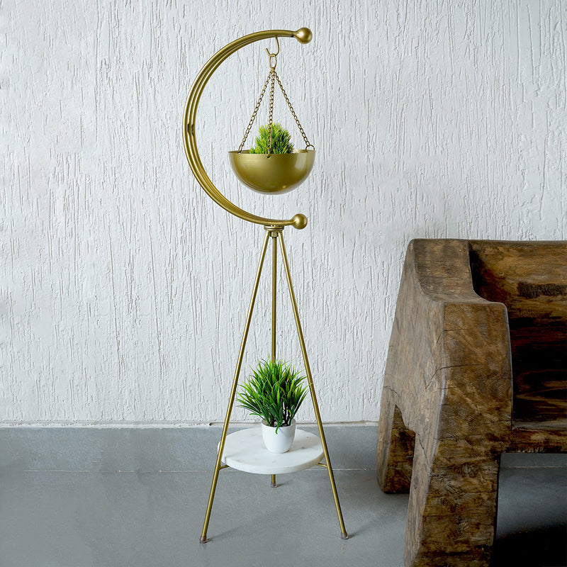 Iron Vertical Planter | Tripod Design | Gold | 36 inches.