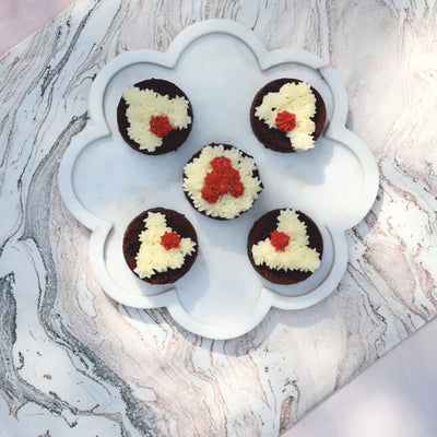 Marble Scallop Platter | White