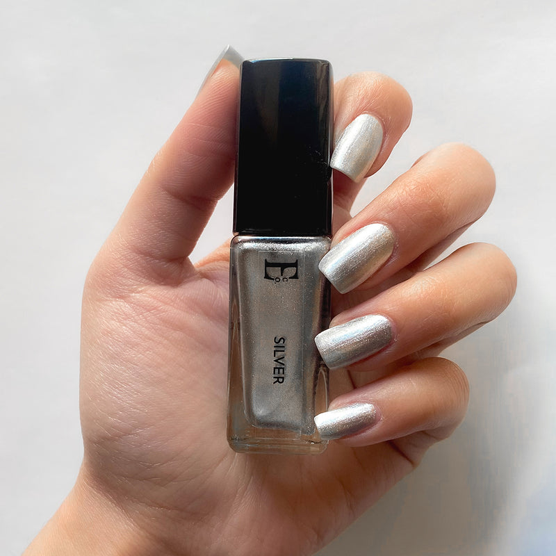 Silver Nail Polish | Metallic Nail Paint | Vegan | 10 ml