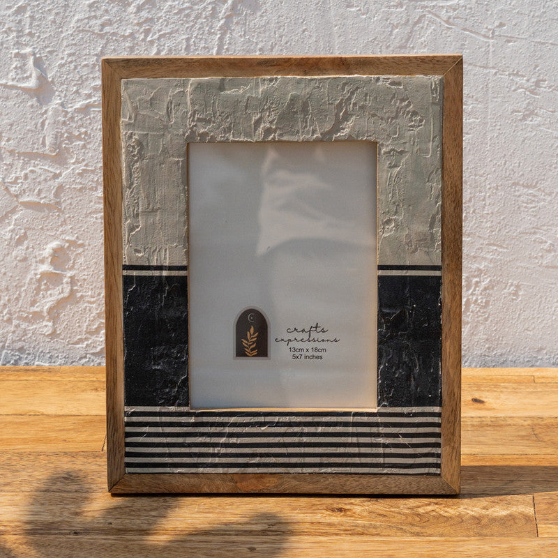 Wooden Photo Frame | Stripes Frame | Grey & Green | 5 x 7 inches