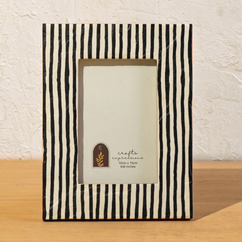 Wooden Photo Frame | Striped | Black & White | 4 x 6 inches