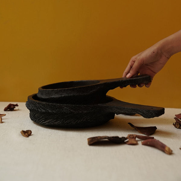 Longpi Pottery Frying Pan | Black