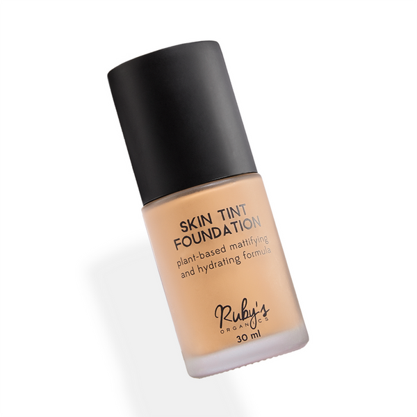 Mattifying Foundation - LM 01.8 | Nourished Skin | 30 ml