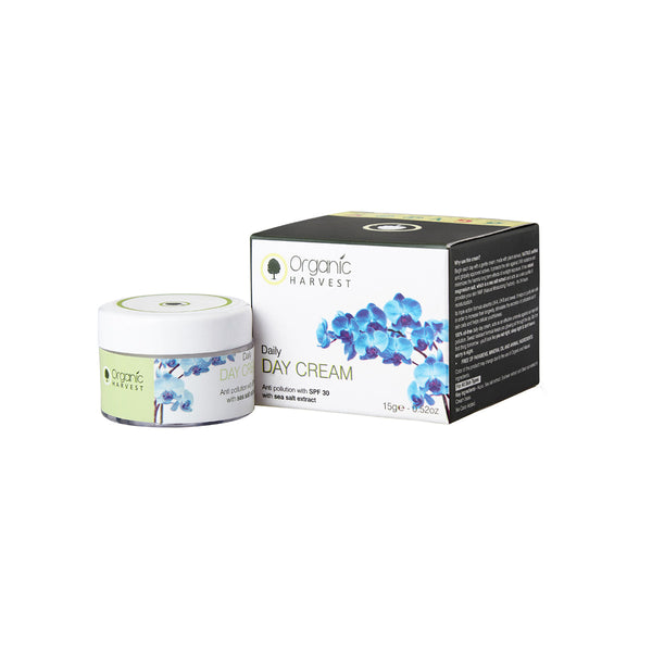 Organic Harvest Daily Day Cream | Helps in Nourishing, Moisturising & Glowing the Skin | 15 g