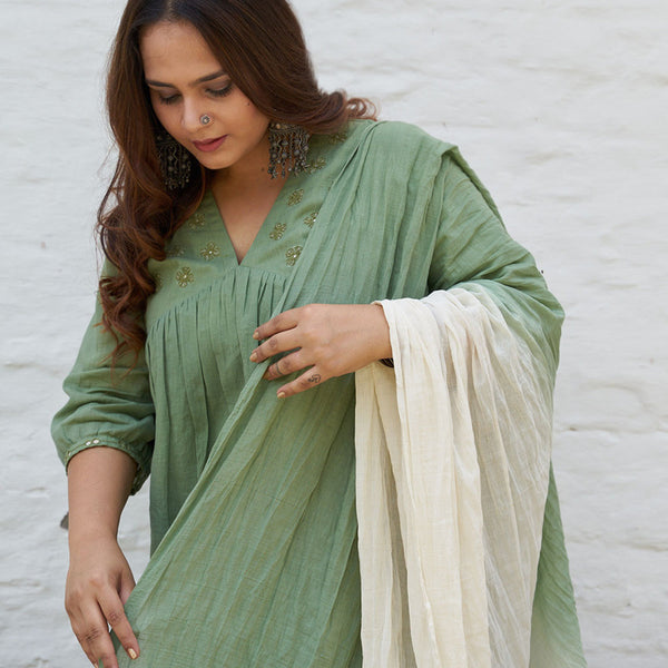 Mul Cotton Dupatta with Tassels | Green & Off White