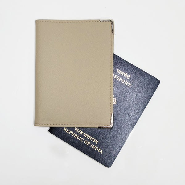 Cactus Leather Passport Holder | Beige