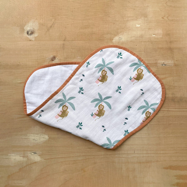 Muslin Baby Bib & Burp Cloths Set | White