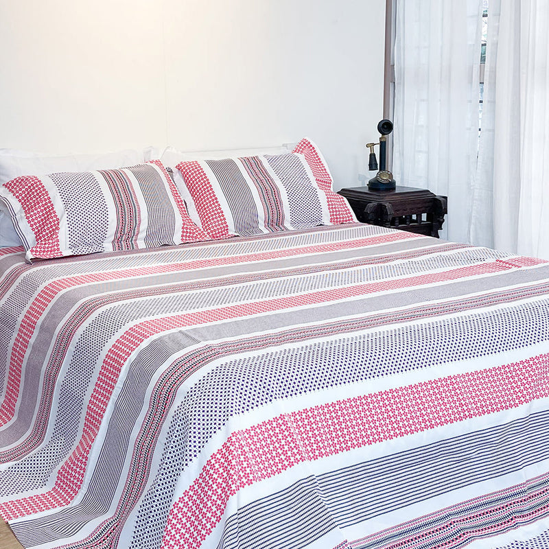 Pure Cotton Pink Border Print Bedsheet with 2 Pillow Covers