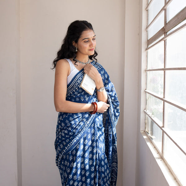 Mulmul Saree | Floral Dabu Print | Geometric Pattern | Indigo