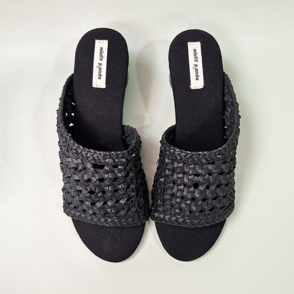 Block Heels | Cactus Leather | Black