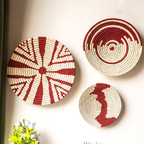 Natural Grass Wall Decorative Baskets | Beige & Red | Set of 3