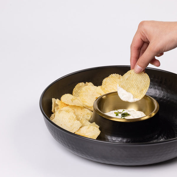 Aluminium & Iron Platter With Dip Bowl | Black & Golden