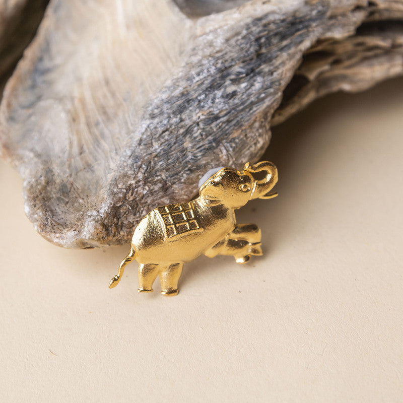 Brass Toned Elephant Brooch