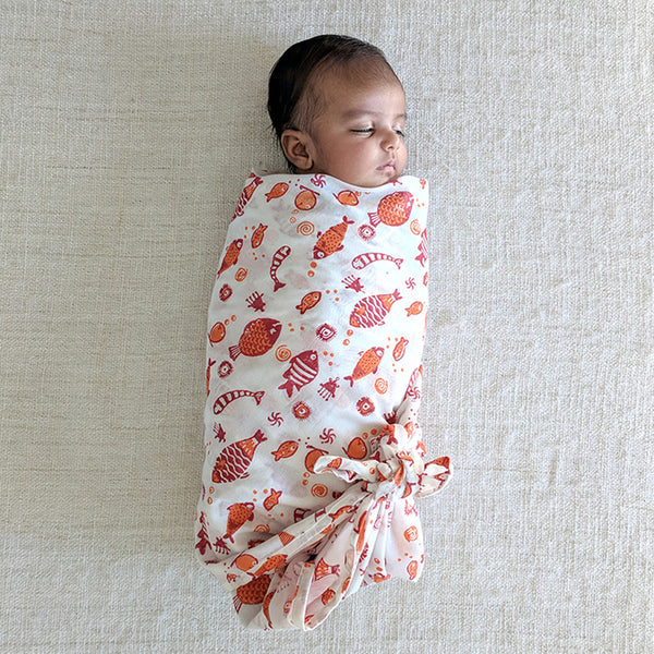 Organic Cotton Baby Swaddle | Red | 111 x 111 cm