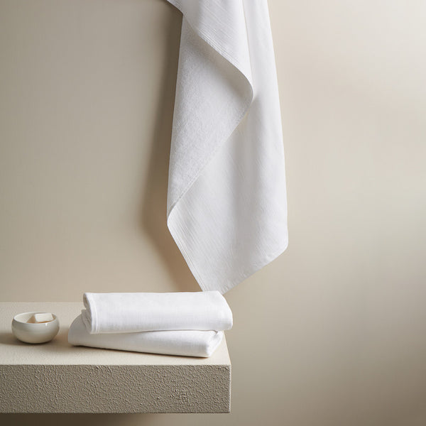 The Hammam Linen Cotton Towels Are 49% Off at