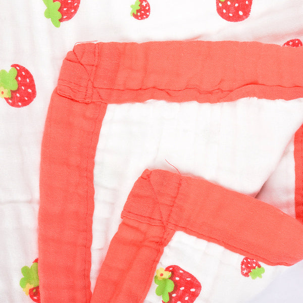 Organic Cotton Blanket for Kids | Baby Bath Towel | Strawberry Print | 100 x 100 cm.