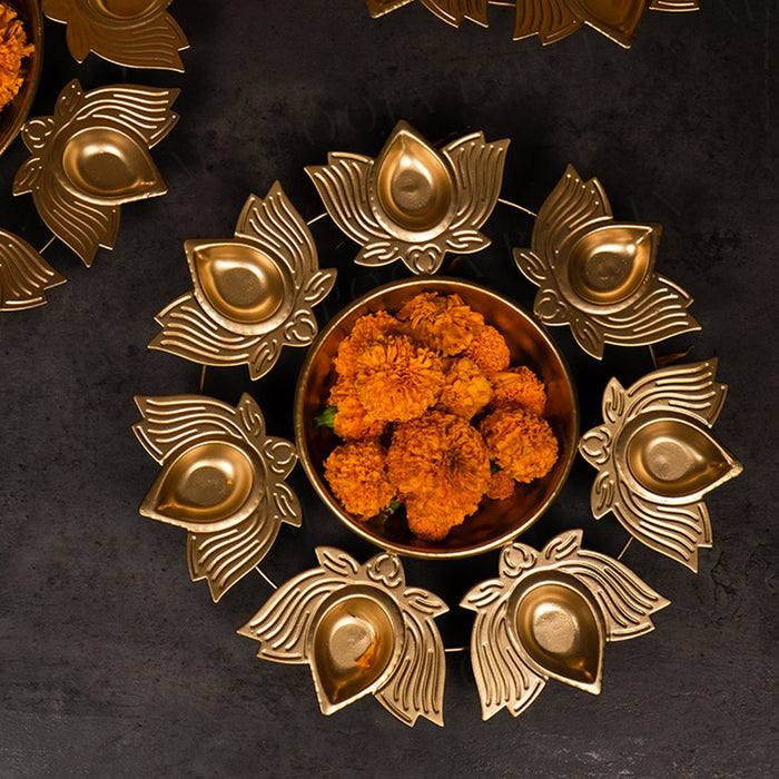 Lotus Diyas | Gold