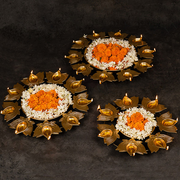 Lotus Diyas | Gold