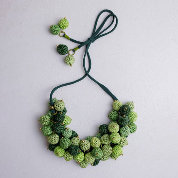 Wooden Beaded Cotton Thread Necklace | Green