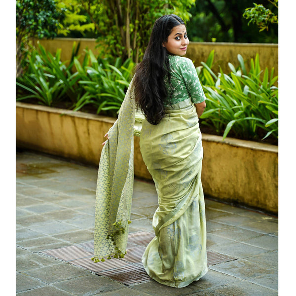Handwoven Mul Cotton Saree with Barati Print | Green