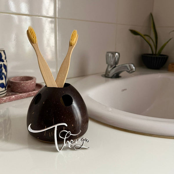 Coconut Shell Toothbrush Holder | Brown