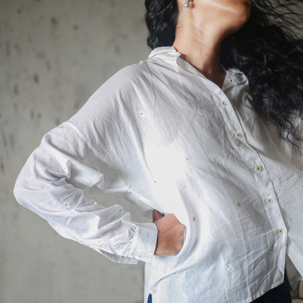 Handwoven Cotton Oversized Shirt With Jamdani Butis | White